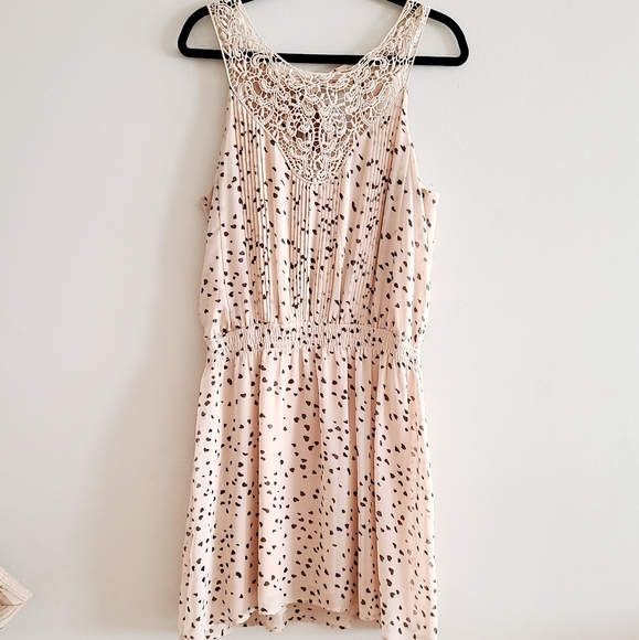 Buffalo Crochet Valentine Heart Flowy Dress - Picture 5 of 9